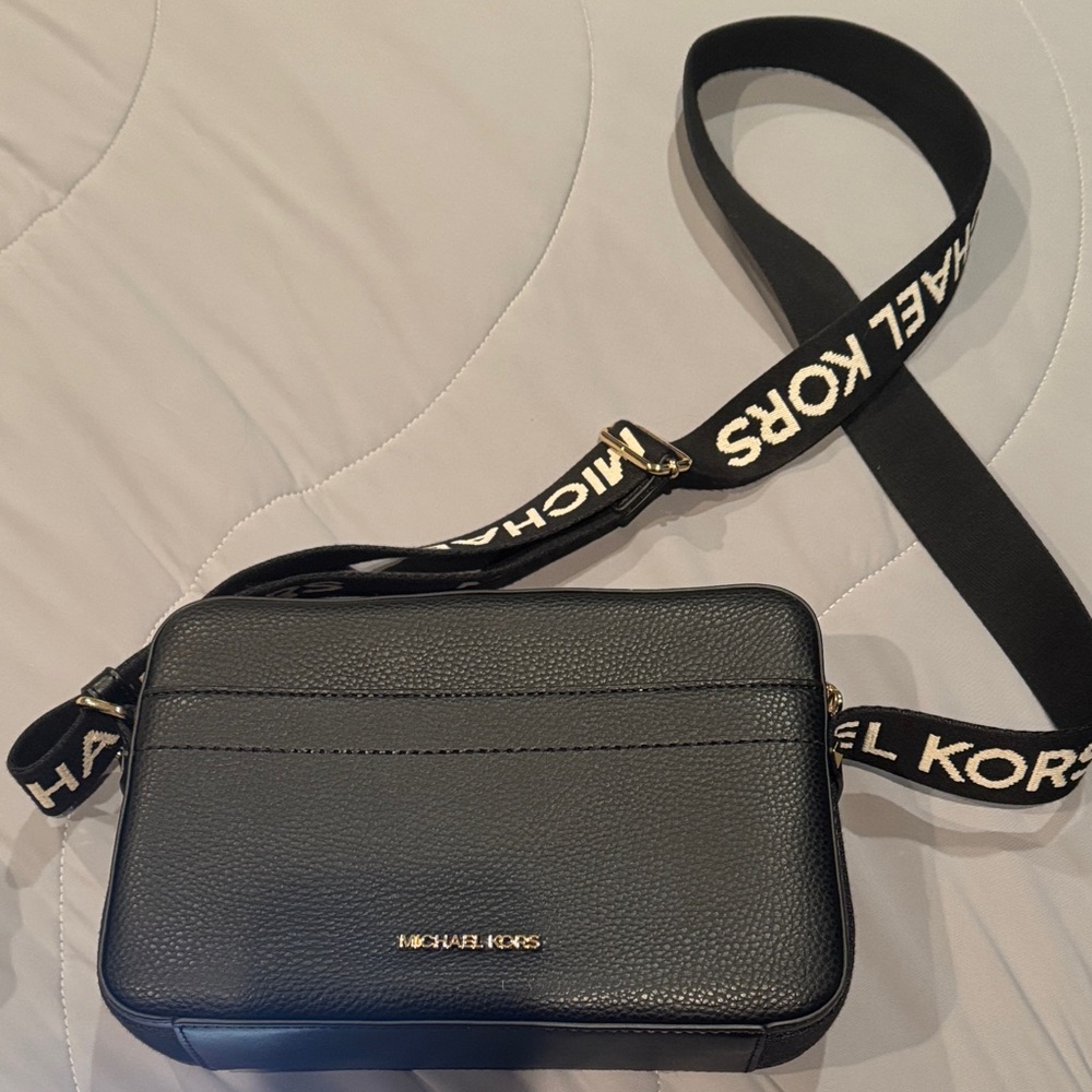 NWOT Michael Kors Black Crossbody Bag with Logo Strap